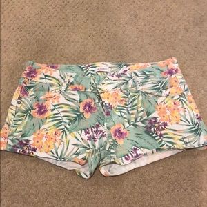 Candie’s Tropical Print Shorts - Low Rise